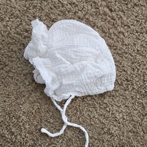White Baby Bonnet 0-6 Months